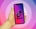 open my tiktok following feed